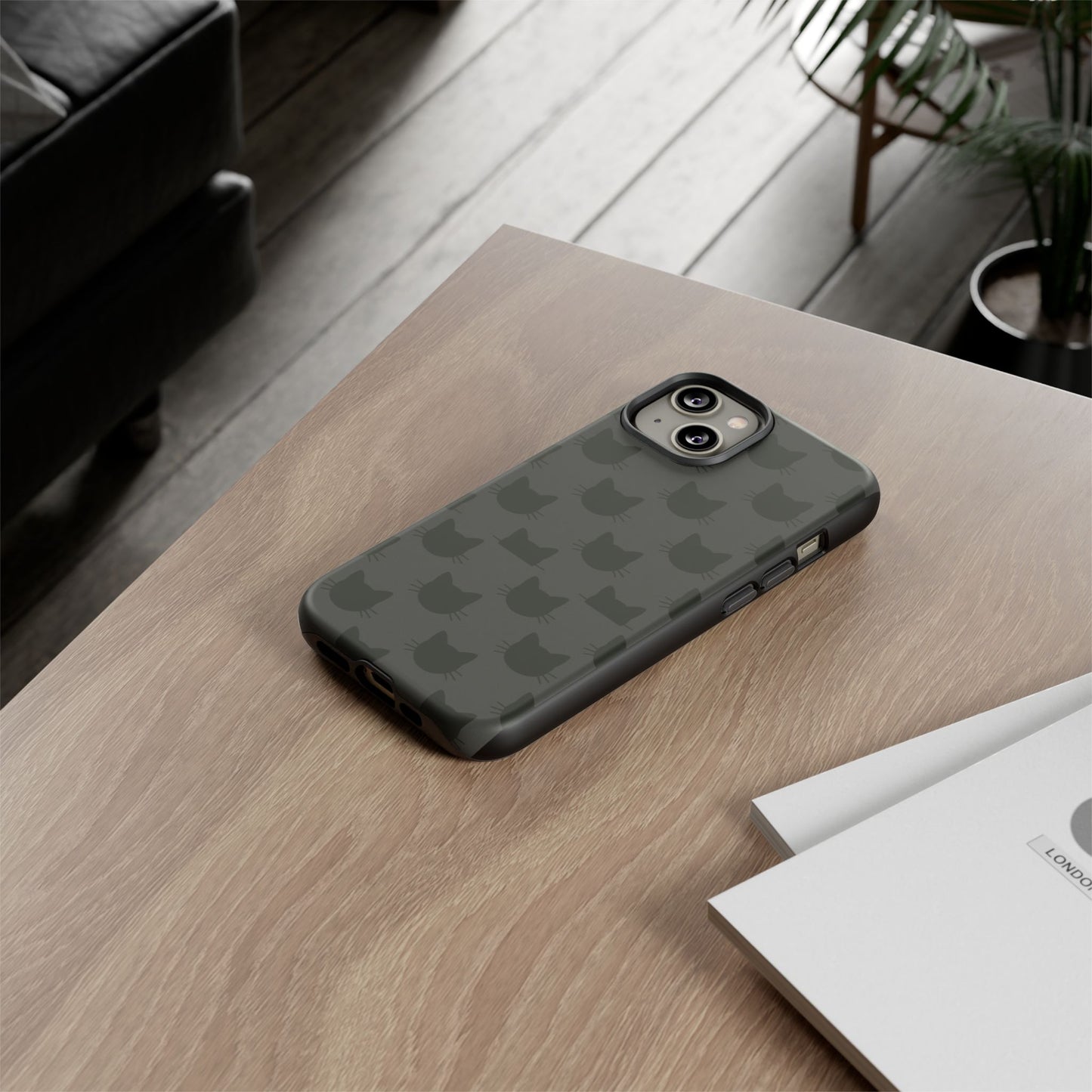 Black Cat Tough Phone Case